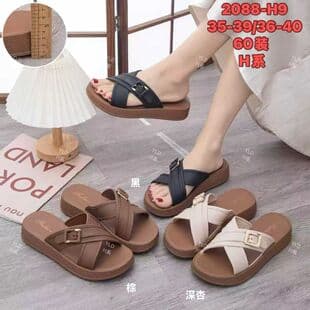 2026 Summer New Thick Sole Flip Flops for Women, Non-Slip Platform Sandals, Versatile Outdoor Soft Sole Slides