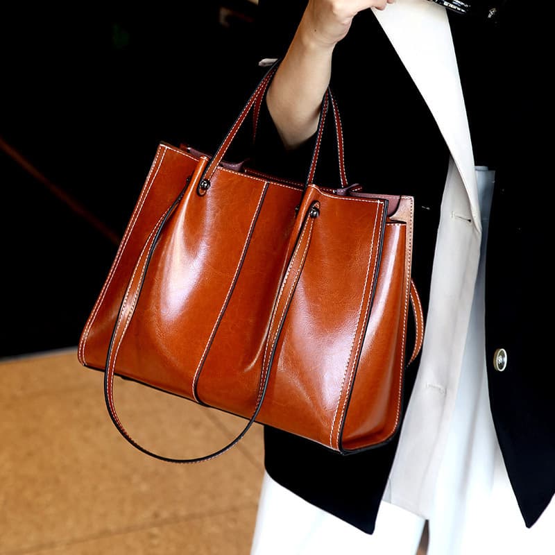 Genuine Leather Women's Bag Cowhide Large Capacity Handheld Shoulder Tote Retro Commuter Bag Luxury Oil Wax Leather Shoulder Bag