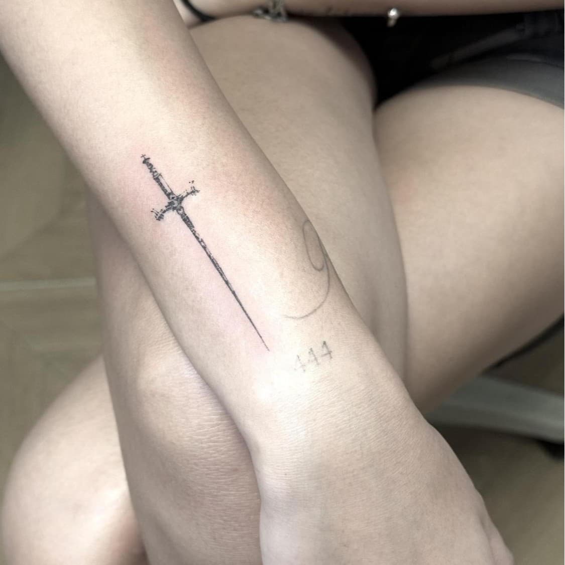 Cross Holy Light Sword Herbal Temporary Tattoo Semi-Permanent New Style Creative Tattoo Ins Style Non-Toxic Scar Cover Sticker