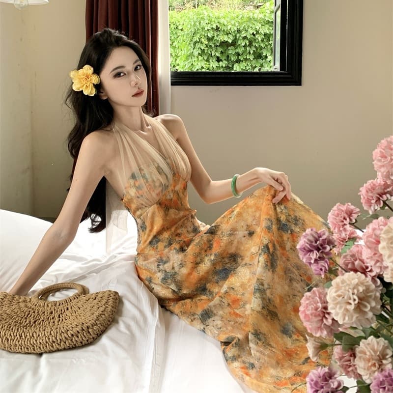 French Oil Painting Print Backless Halter Dress for Women Summer Slim Fit Long Dress Gentle Waist-Cinching Dress