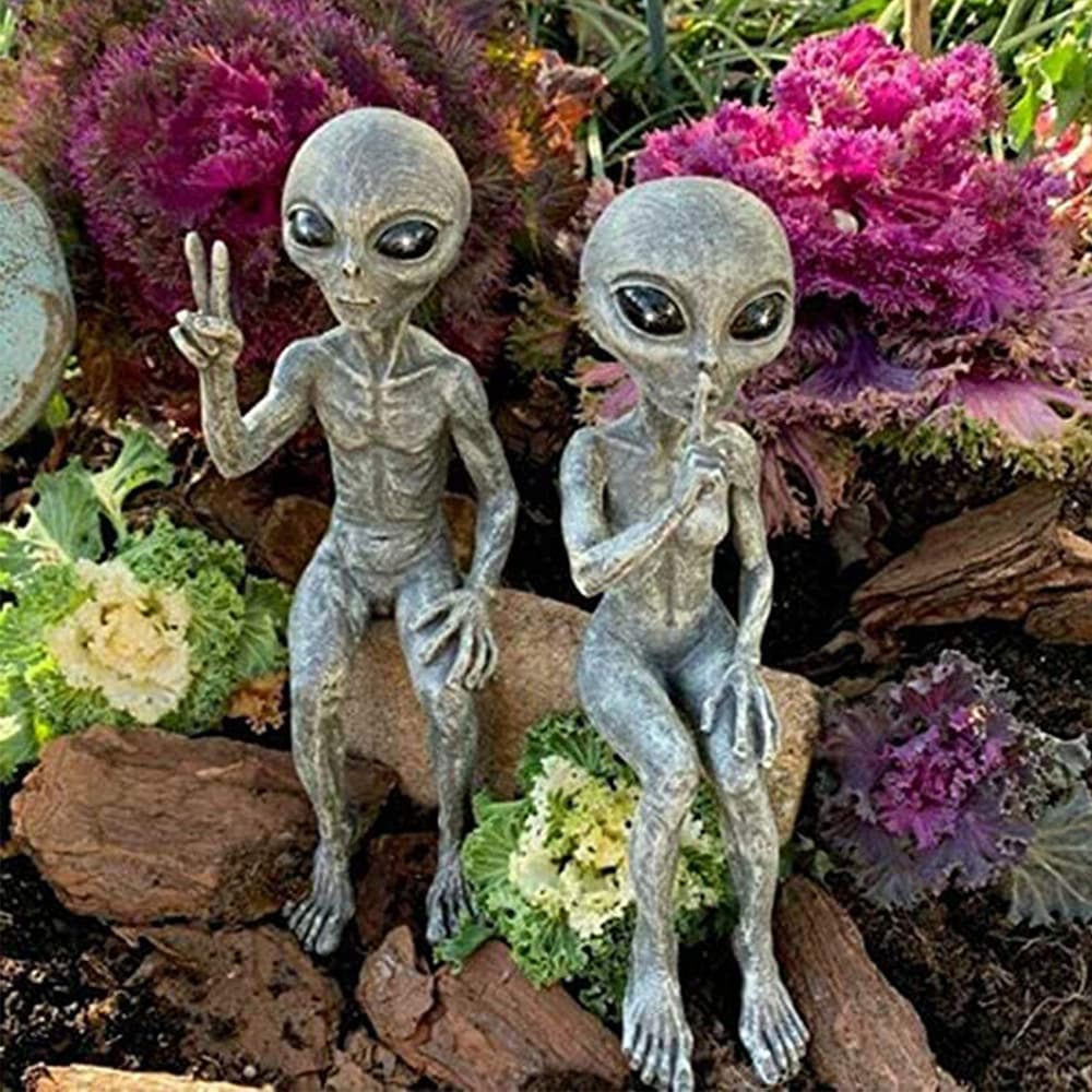 Outdoor Resin Alien UFO Garden Statue Decorative Ornament Miniature Dwarf Figurine Office Cultural Artifacts Crafts