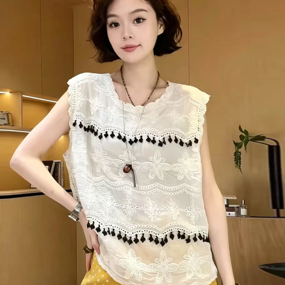 Premium White Lace Trim Sleeveless Blouse Women Summer New Loose Slimming Fashion Embroidered Vest Top