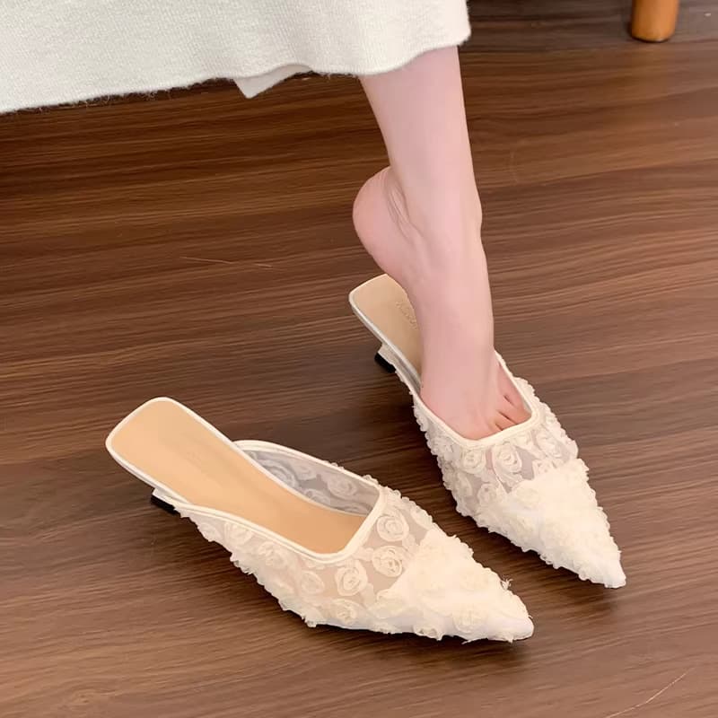 Women's Summer Open Toe Half Slippers with Flower Mesh, Breathable Pointed Toe Low Heel Thin Heel Small Heel Small Size Mule Sandals