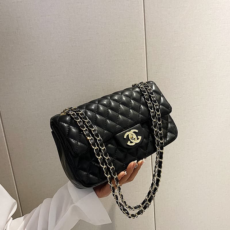 Cross-Border Chanel-Style Quilted Embroidered Shoulder Bag for Women 2026 New Fashion High-Quality Crossbody Bag Commuter Chain Bag