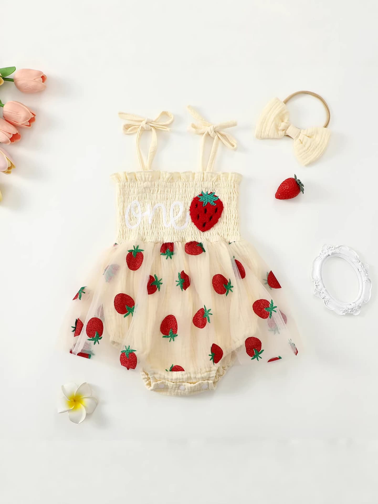 Summer Cross-Border Hot Sale Baby Girl 1st Birthday Strapless Fashion Sweet Strawberry Mesh Dress + Bow