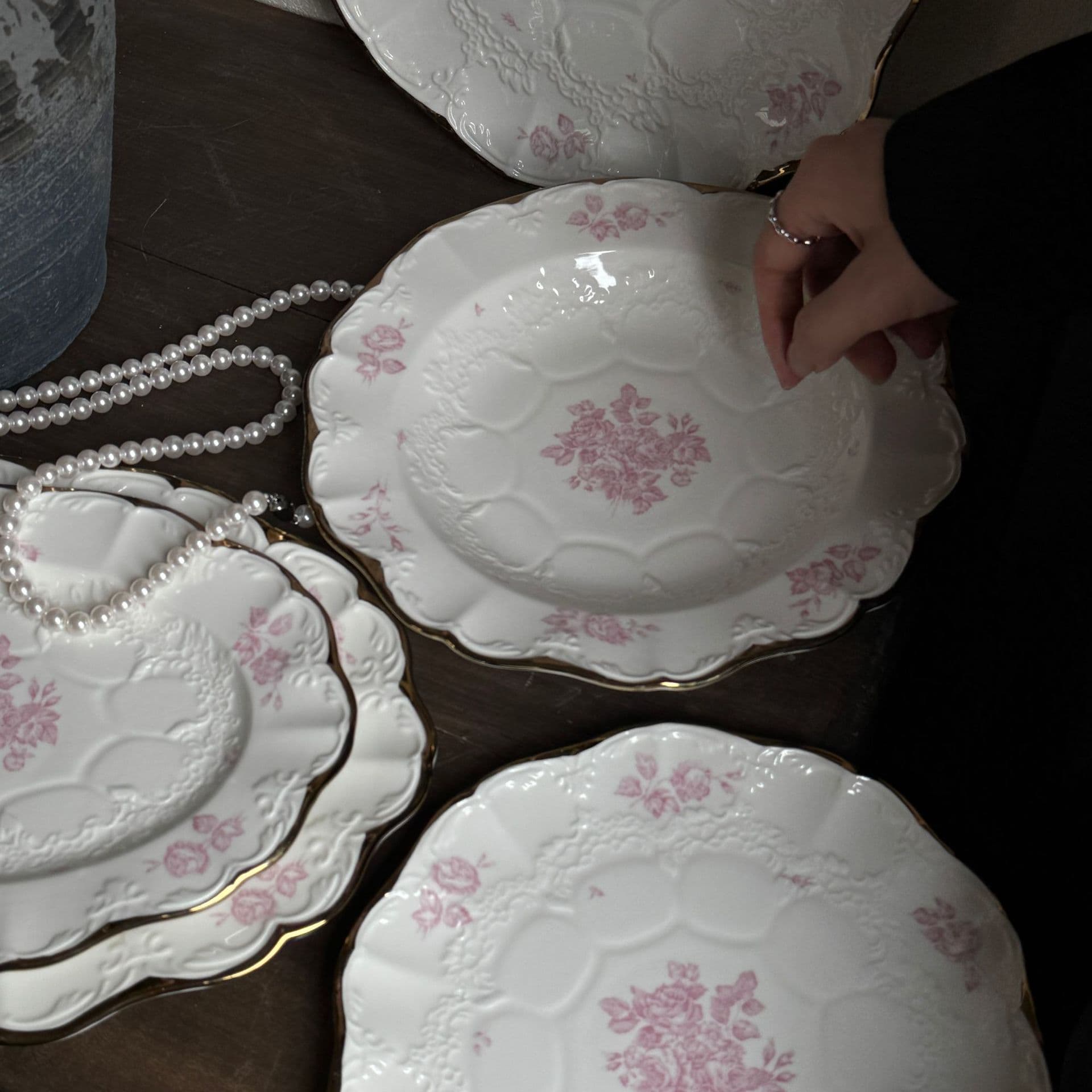 French Vintage Heavy Embossed White Moonlight Lace Trim Ceramic Dinner Plate Rice Bowl Cup Saucer Vintage Series