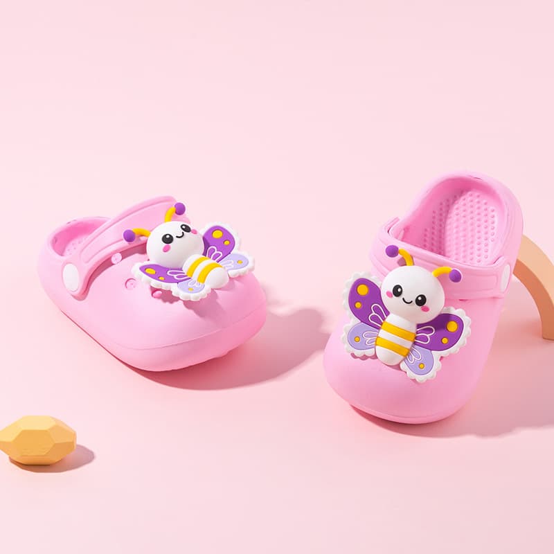 Children's Clog Sandals 2026 New Cartoon Slippers Home Indoor Lightweight Toddler Girls Clog Sandals