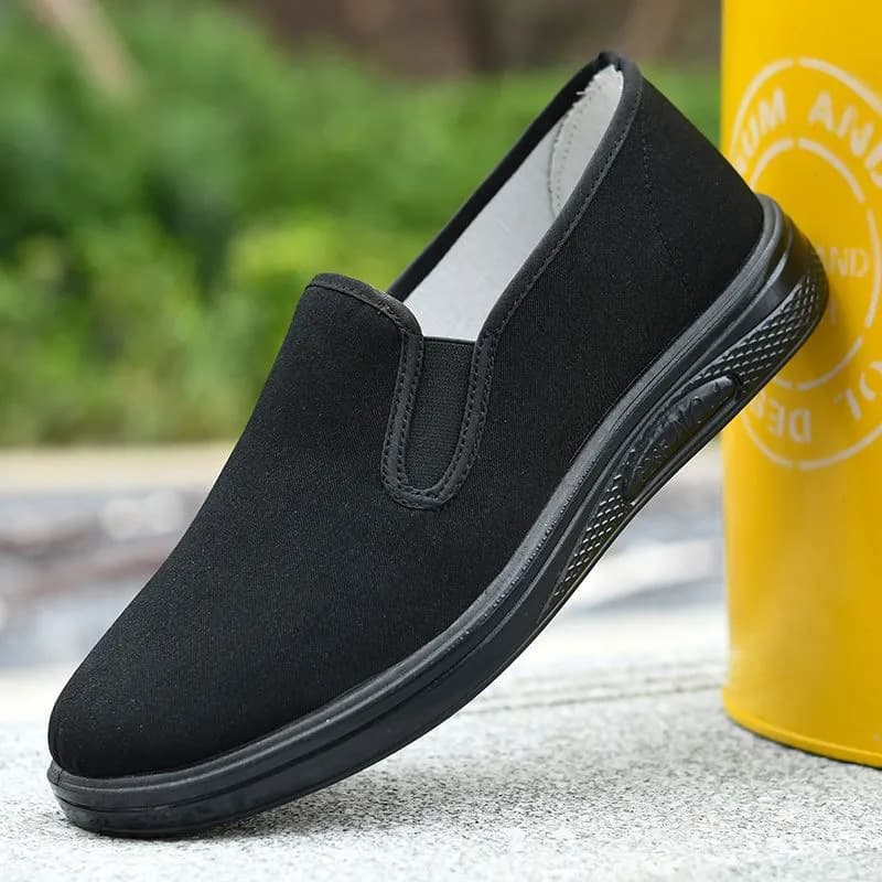 Old Beijing Cloth Shoes for Men, Casual Work Shoes, Slip-on Soft Sole Cloth Shoes, Dad Shoes Black Cloth Shoes Wholesale