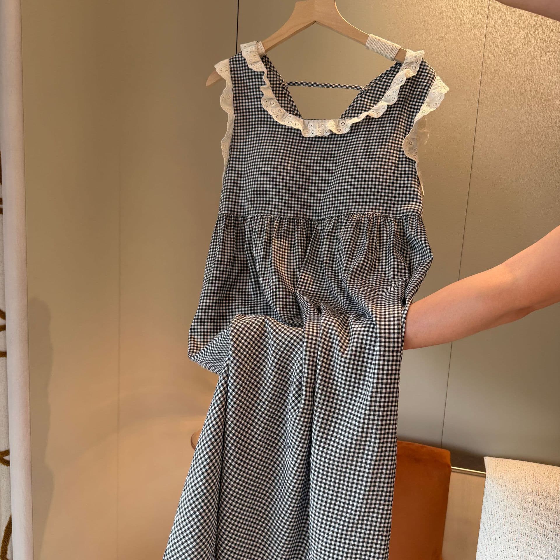 2026 New Korean Style Short Sleeve Pajamas Summer Grid Nightgown Student Sweet Small Flutter Sleeve Cotton Pajamas with Bra Pads