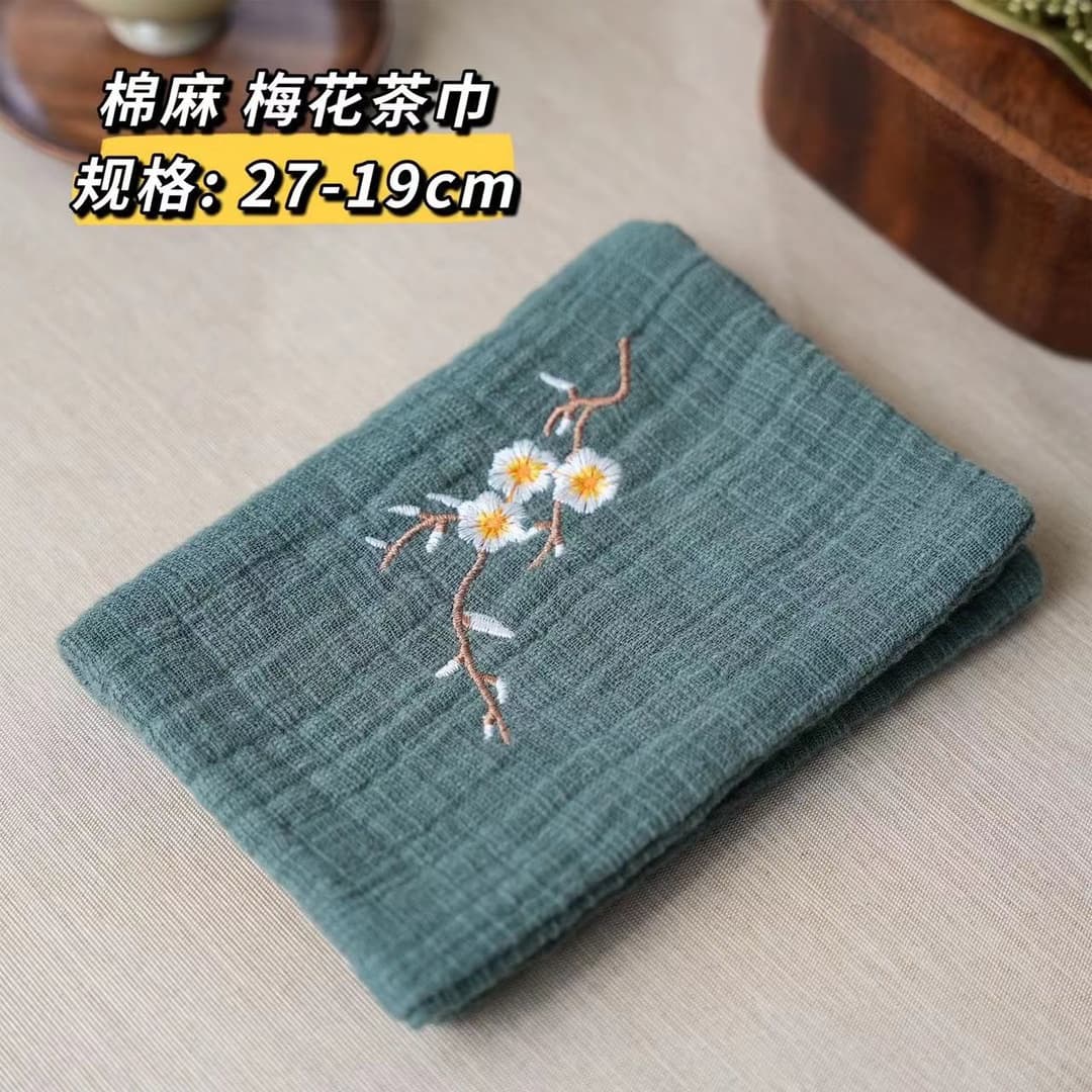 Cotton-Linen Plum Blossom Tea Towel 27*19, Tea Ceremony Absorbent Embroidered Cotton-Linen Tea Cloth for Tea Table, Tea Tray, Tea Set, Lint-Free Wipe Cloth