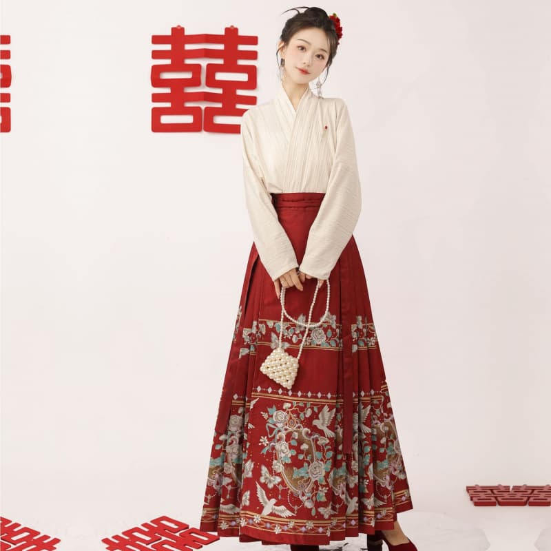 Ming-Style Hanfu with Buddha Embroidery, Knitted Airplane Sleeves, New Chinese-Style Imitation Makeup, Floral Horse-Face Skirt for Engagement and Daily Wear