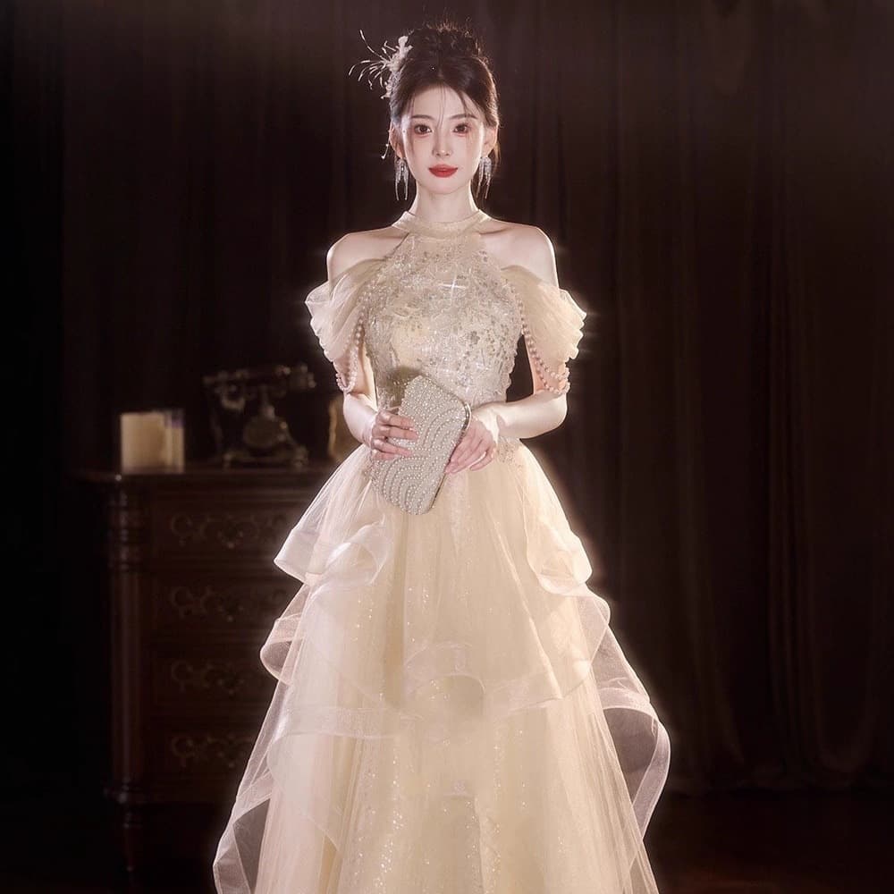 New Chinese-Style Halter Neck Evening Dress 2026 Host Ceremony Dress Toast Dress Morning Robe Engagement Student Graduation Art Exam Dress
