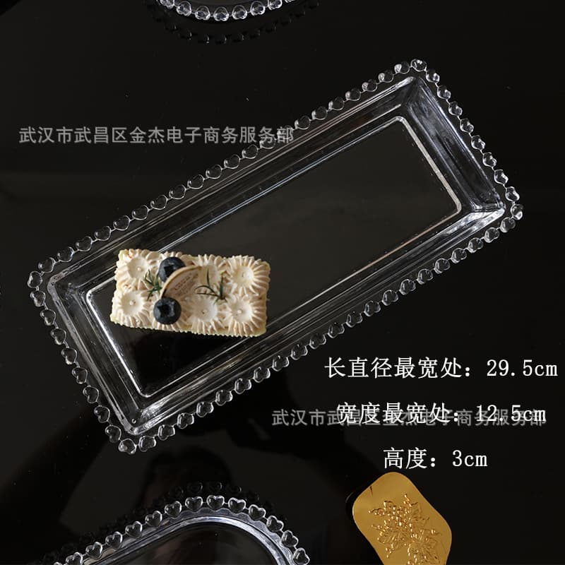 Luxury Heart-Shaped Rimmed Glass Plate for Western Cuisine Steak, Banquet Serving, Home Dessert Plate, Flat Dish, Salad Plate