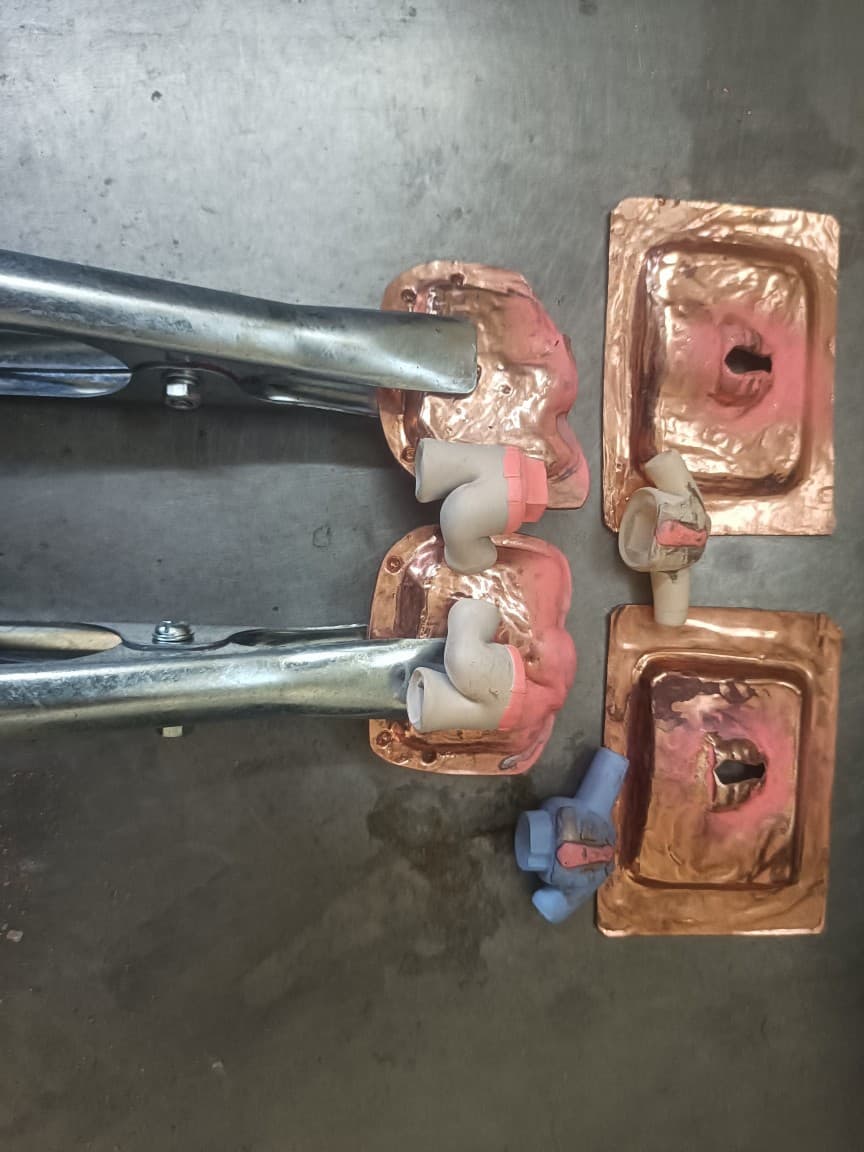 Undertaking various plastic and metal shoe materials, electronic spray painting processing, and manufacturing of spray painting molds.