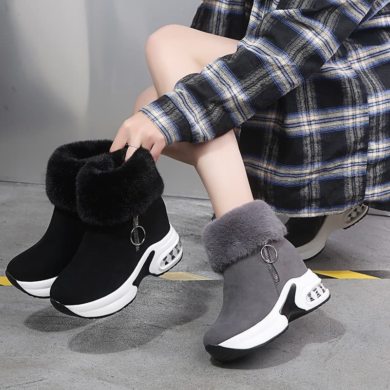 Oversized Snow Boots for Women, Height-Increasing Warm Winter Cotton Boots, Thick Platform Short Boots with Fleece Lining, Wholesale
