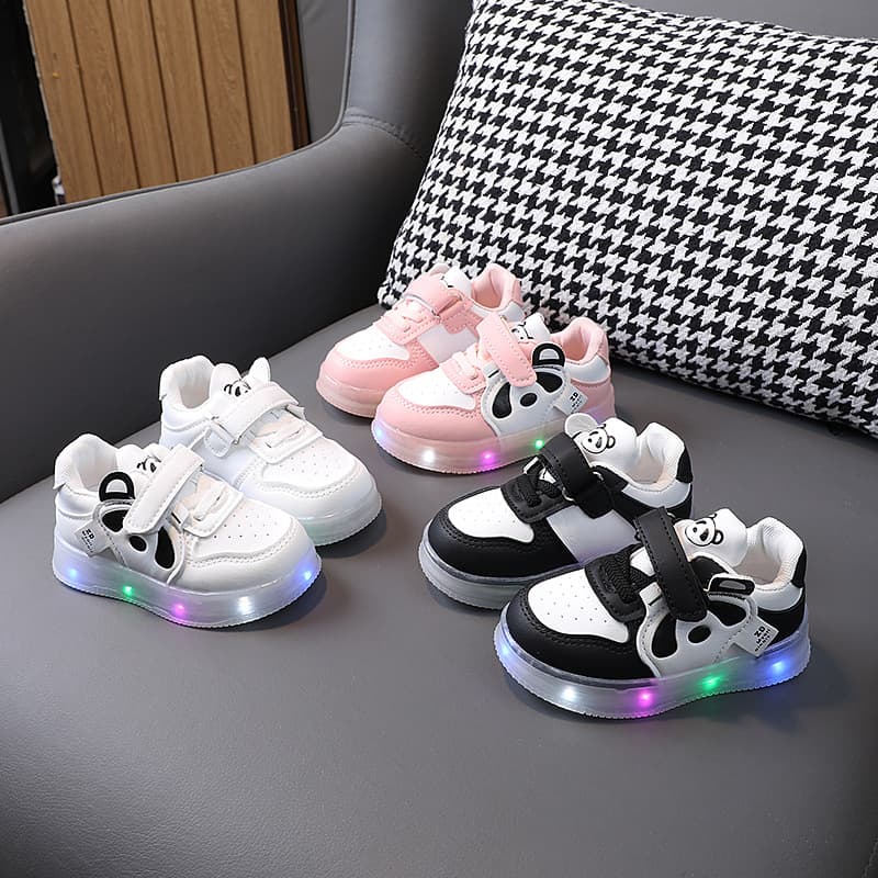 Light-Up Kids Shoes Boys LED Sneakers Girls Flashing Casual Shoes Cartoon Toddler Walking Shoes Soft Sole