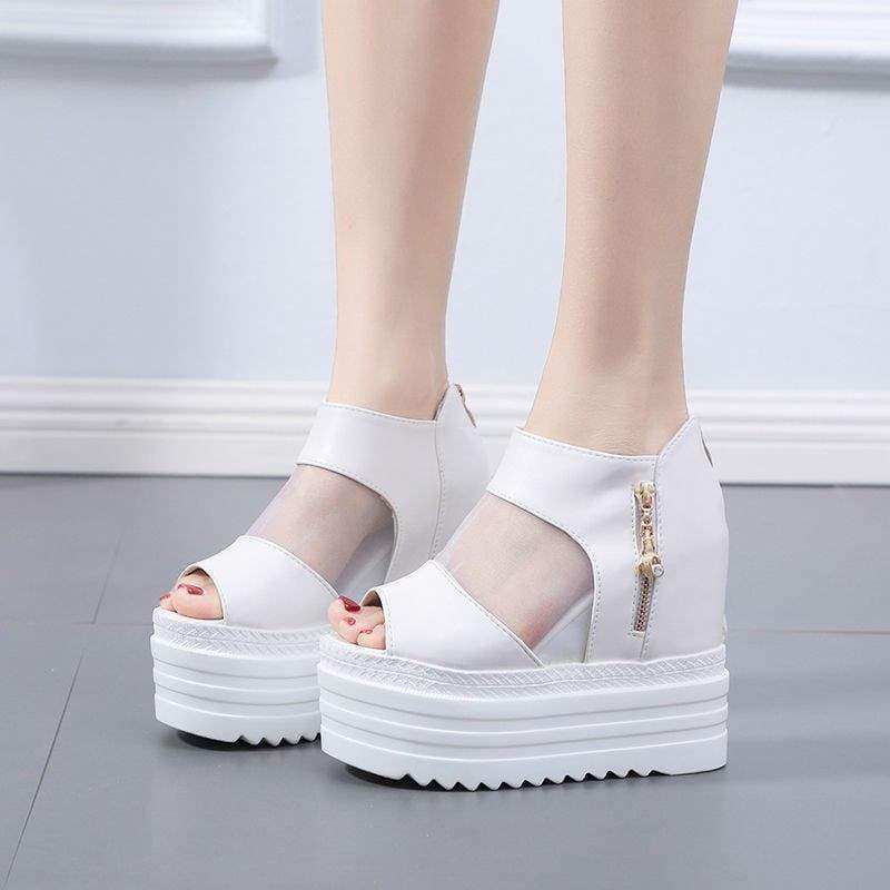 Martin Boots Summer High Heel Breathable Mesh Thick Sole Short Boots 2026 New Style Inner Height Increase Women's Shoes Slim Fish Mouth Cool Boots