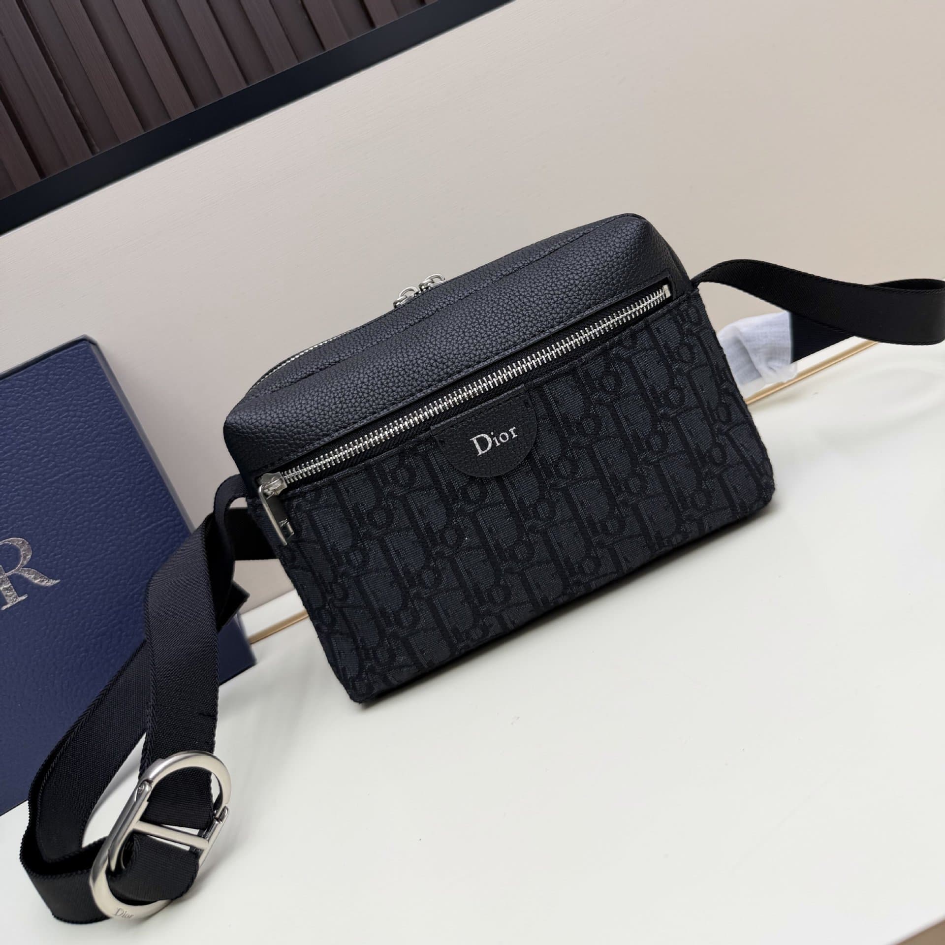 Men's Crossbody Bag Women's Messenger Bag D-brand Courier Camera Bag Embossed Nylon Fabric Detachable C