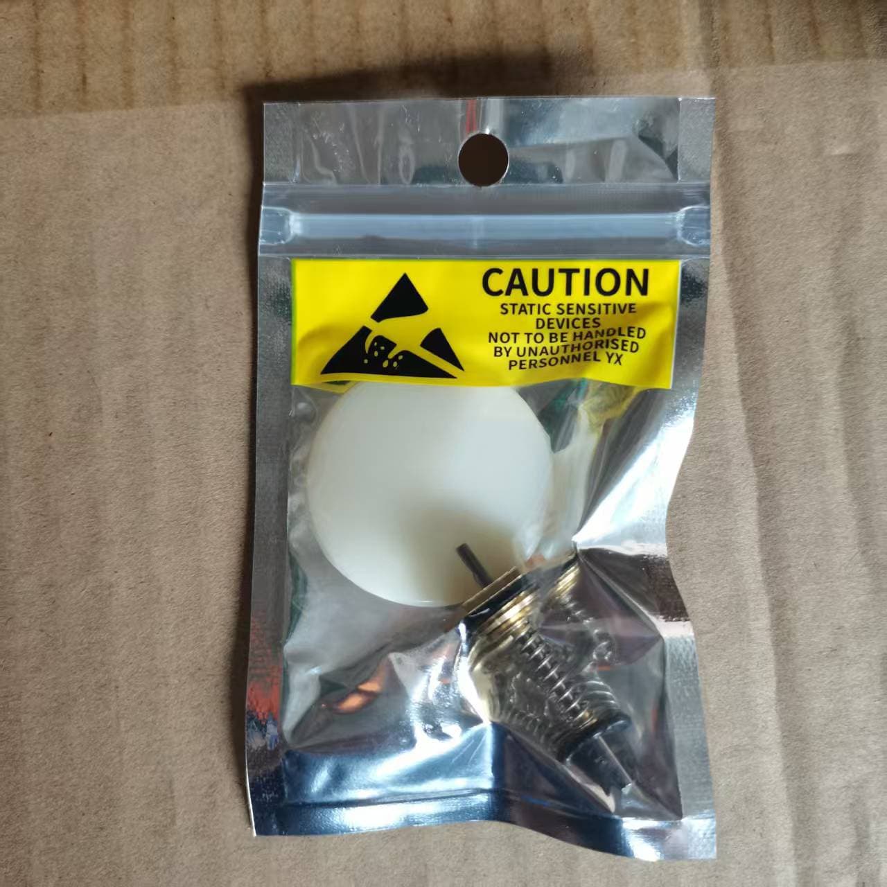 Old Model Flue Gas Water Heater Parts, Solenoid Valve Plunger Plate with Micro Switch Bracket for Export