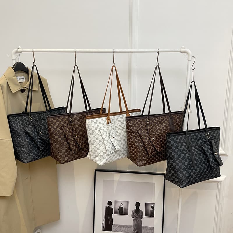 Premium Large Bag 2025 New Trendy Light Luxury Women's Bag Shoulder Bag Large Capacity Commute Versatile Handheld Tote Bag