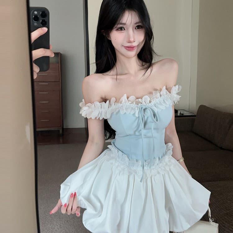 Summer Sweet Girl Off-Shoulder Lace Tie Sleeveless Age-Reducing Pure Desire Tube Top + White Skirt Set