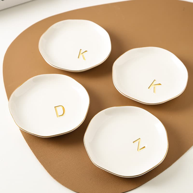 Amazon Surname Letter Engraving Cross-border Irregular Round Plate Ceramic Jewelry Plate Gift Ring Dish Necklace Tray