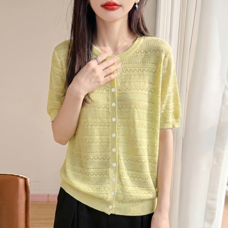 Spring new fashionable round neck short-sleeved hollow crochet knitted cardigan women's small fragrant cardigan tops cross-border wholesale