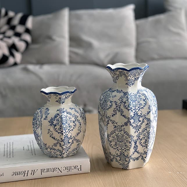New Chinese Style Hand-Painted Blue and White Porcelain Ceramic Vase for Living Room, Dining Room, and Entryway Decoration, Retro National Style Peony Flower Arrangement Ornament