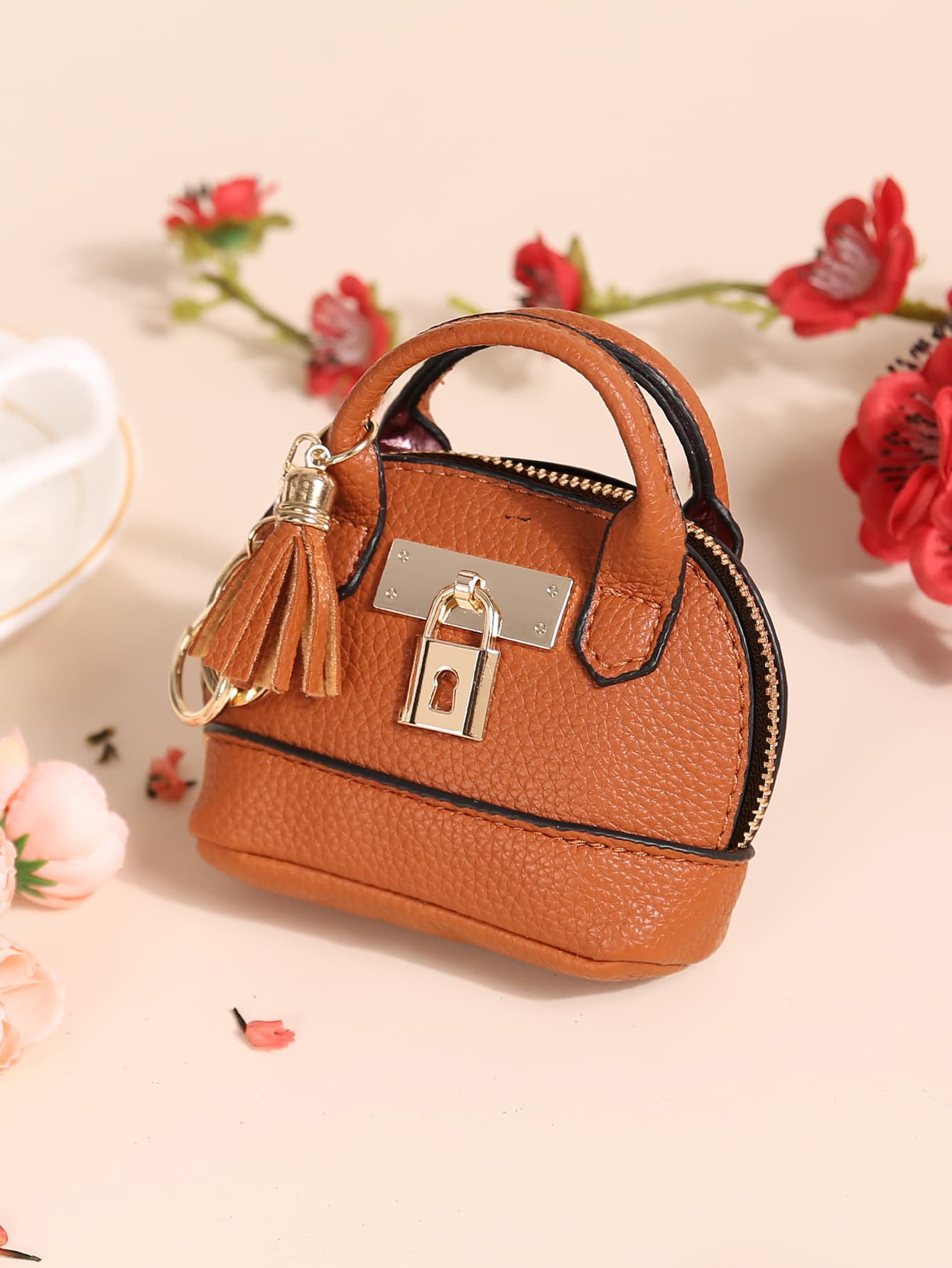 New cute Japanese and Korean version keychain women's simple new bag mini creative small coin purse mini coin bag