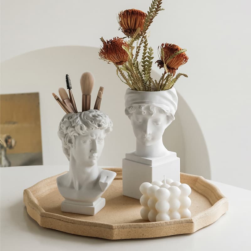 Ins Style David Statue Flower Vase Desktop Ornament Makeup Brush Holder Pen Pot Vase Art Vase Photo Prop