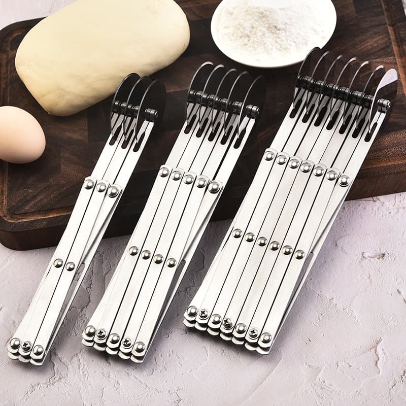Retractable Multi-Wheel Dough Cutter, Stainless Steel Pizza Cutter, Adjustable Roller Knife for Fried Dough Sticks