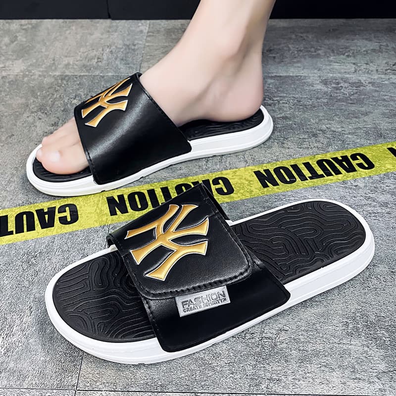 Men's Summer Slippers New Non-Slip Couples Outdoor Wear-Resistant Soft-Soled Beach Sandals Large Size Flip-Flops for Women