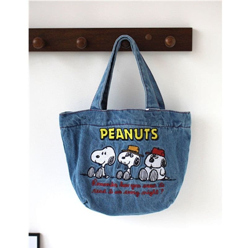 2023 New Snoopy snoppy denim handbag cartoon cute lunch bag denim small bag lunch box bag WS