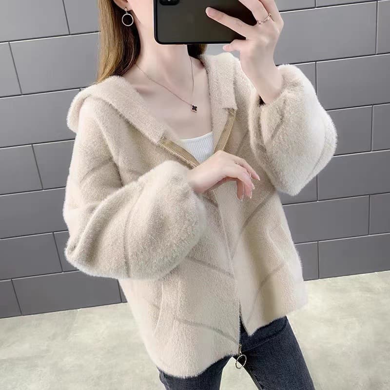 Imitation Mink Fur Coat Women 2025 Autumn New Thick Knit Cardigan Mink Fur Short Hooded Loose Women's Clothing