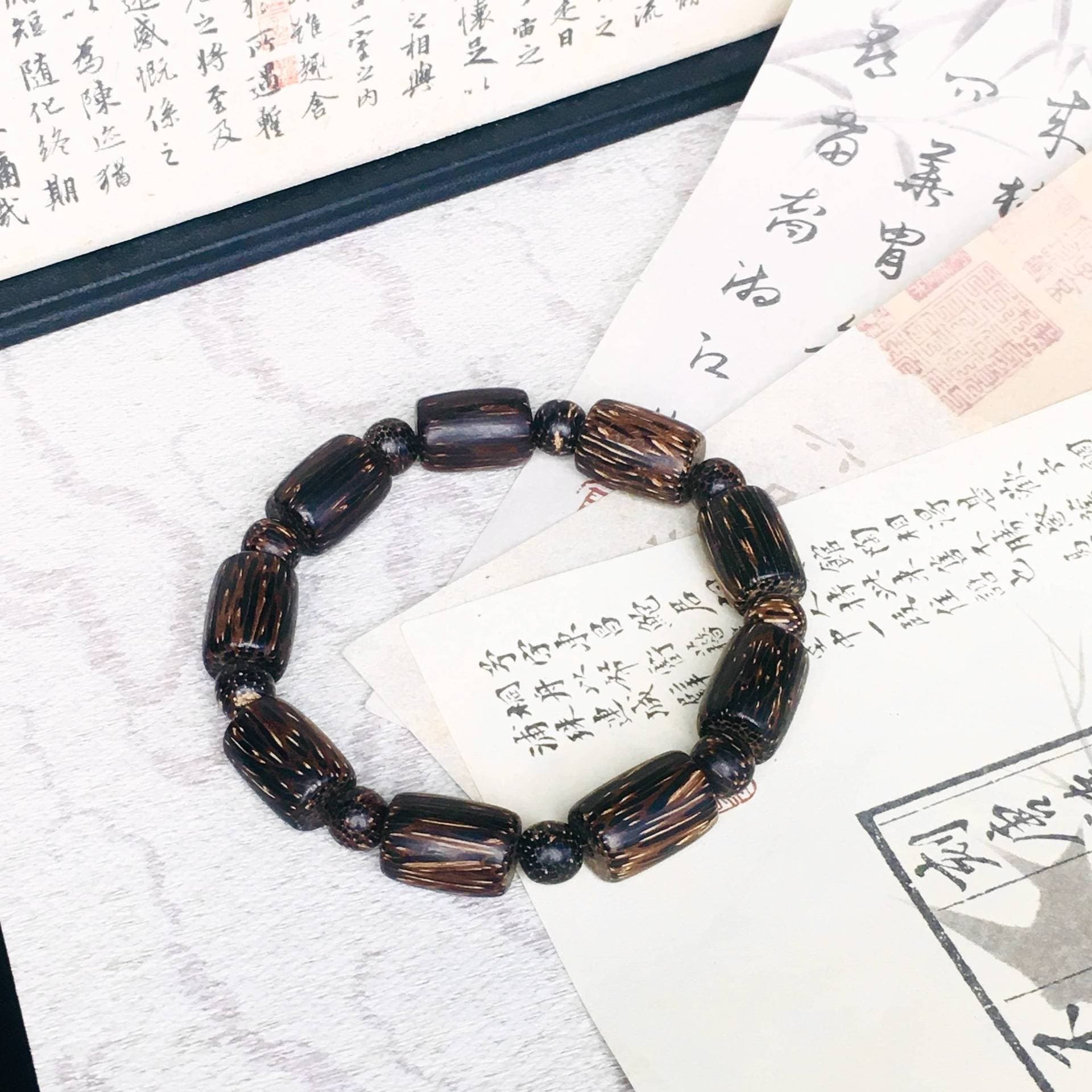 Barrel-shaped Hainan Golden Star Agarwood Bracelet