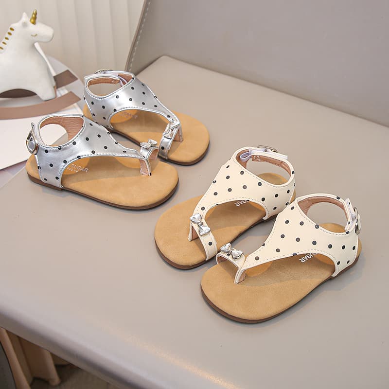 French Flat Sandals for Girls, 2026 New Style, Suitable for Dresses, Beach and Seaside, Kids Flip Flops