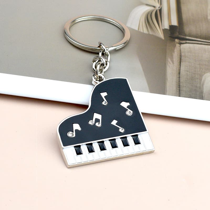 Personalized Mini Piano Keychain Piano Resin Keychain Creative New Piano Shape Keychain