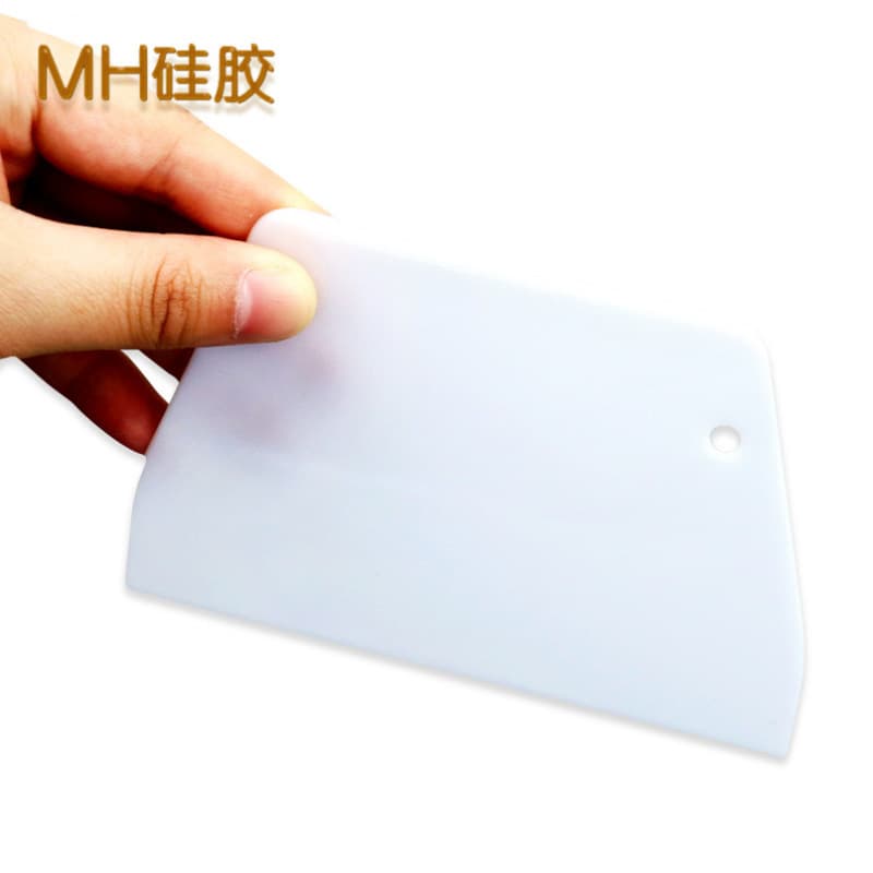 Minghao Plastic Scraper Dough Spatula Flour Cutter Scraper Cream Cake Tool Scraper Baking Utensil