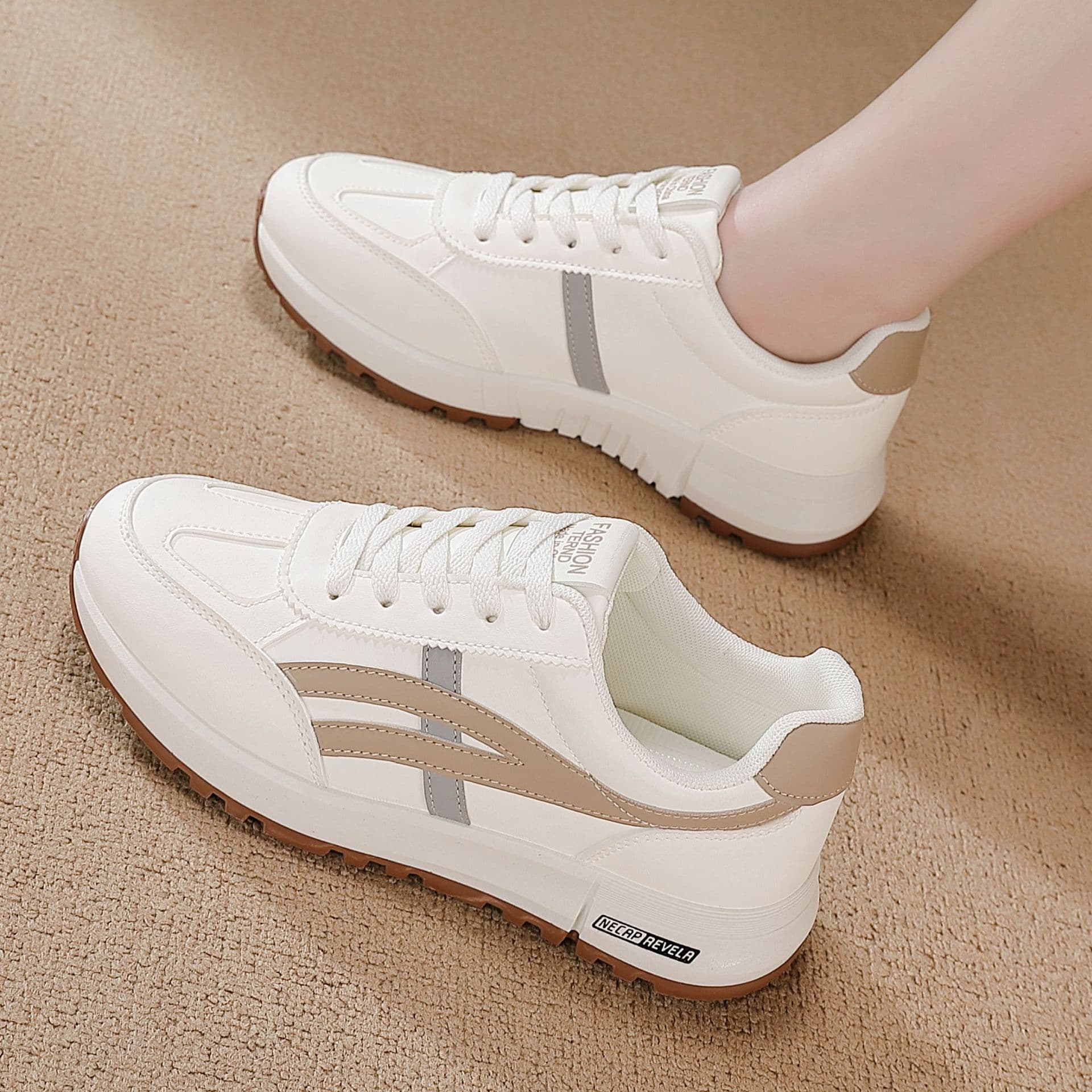 Agan Women's Sneakers New Spring/Autumn Versatile Lightweight Soft Sole Cushioned White Shoes Chunky Dad Shoes for Students