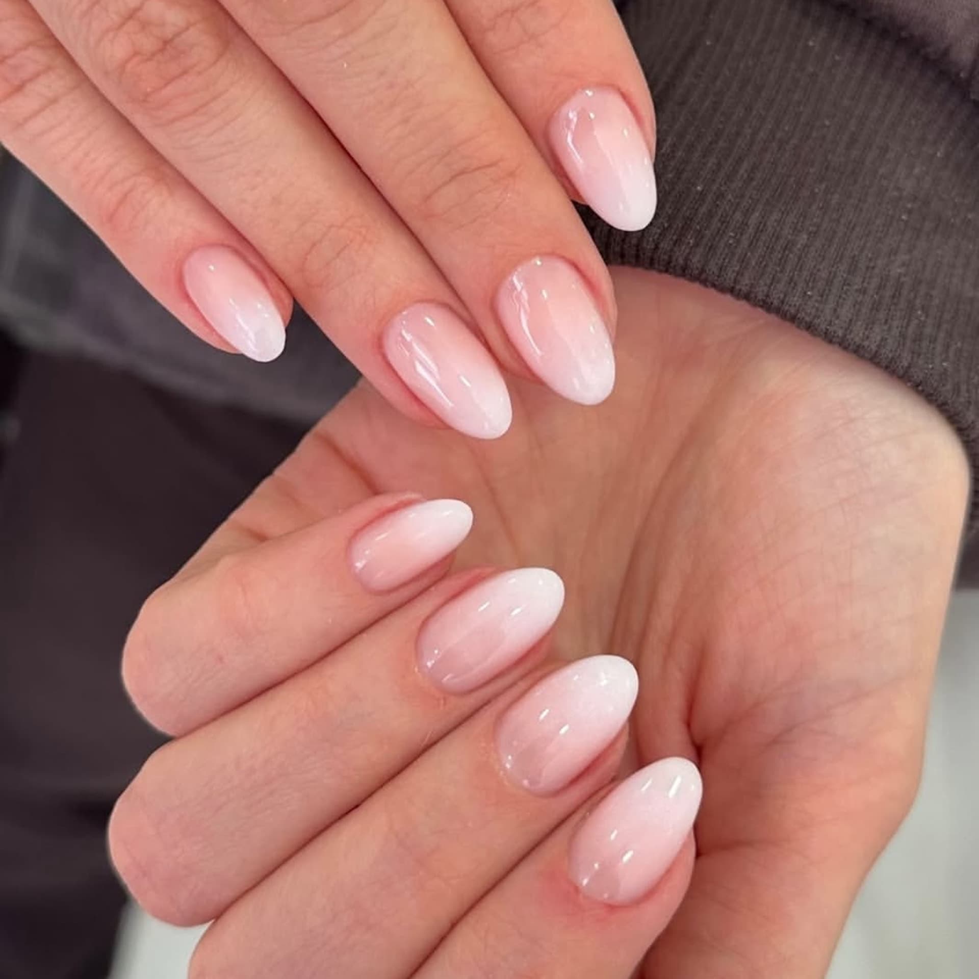 Simple Almond Press-On Nails French White Gradient False Nails Cross-Border Wholesale