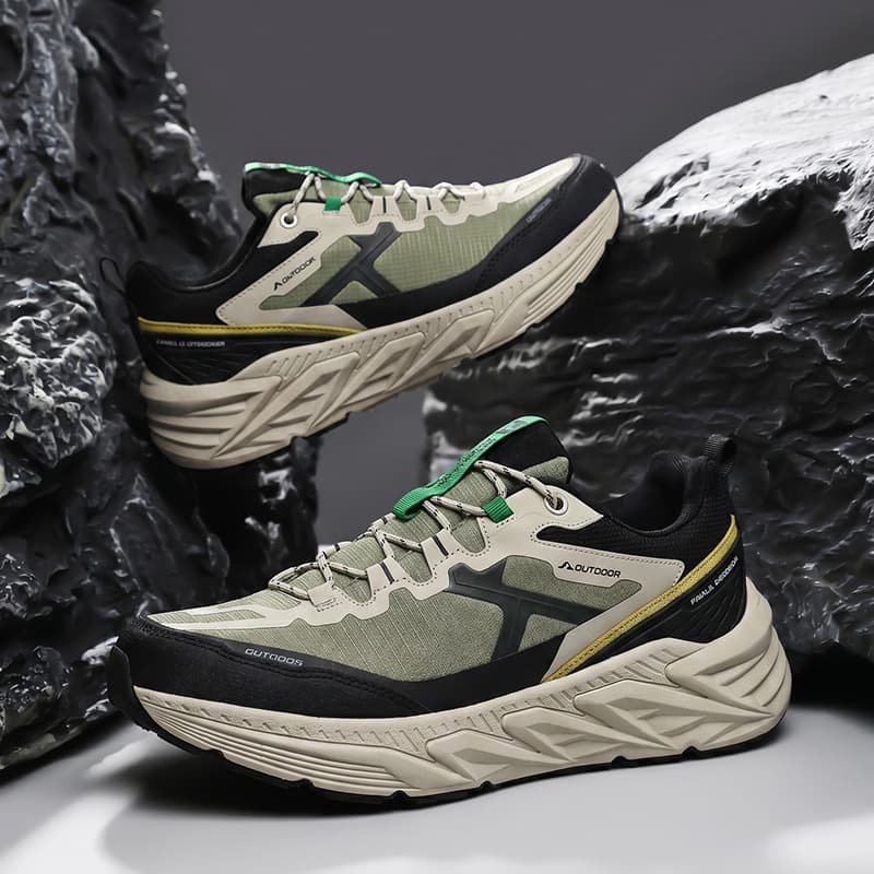Bulai Deng Smart Massage Shoes Men's Outdoor Hiking Sports Magnetic Vibration Shoes Lightweight Comfortable Versatile Women's Pulse Shoes