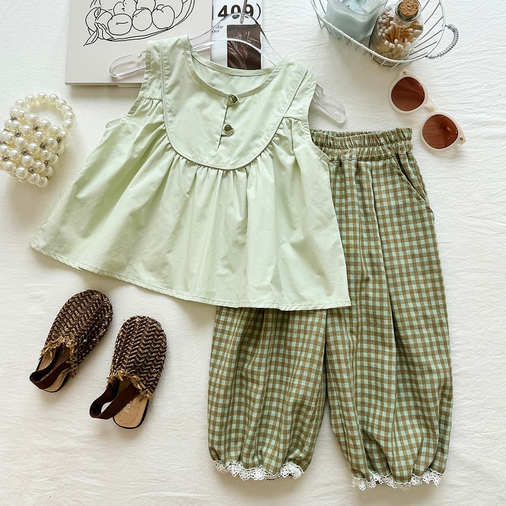 Girls' Round Neck Sleeveless Babydoll Vest Set Summer Loose Pleated Green Plaid Lace Trim Jogger Pants Two-Piece Set