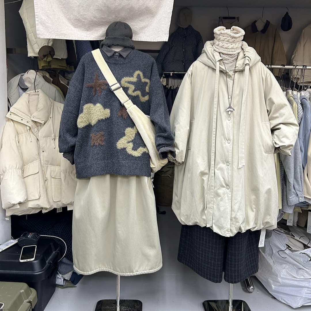 Winter clothing, big-name down jackets, coats, sweaters, brand discounts, women's clothing, withdrawals, clearance, live streaming, wholesale supply