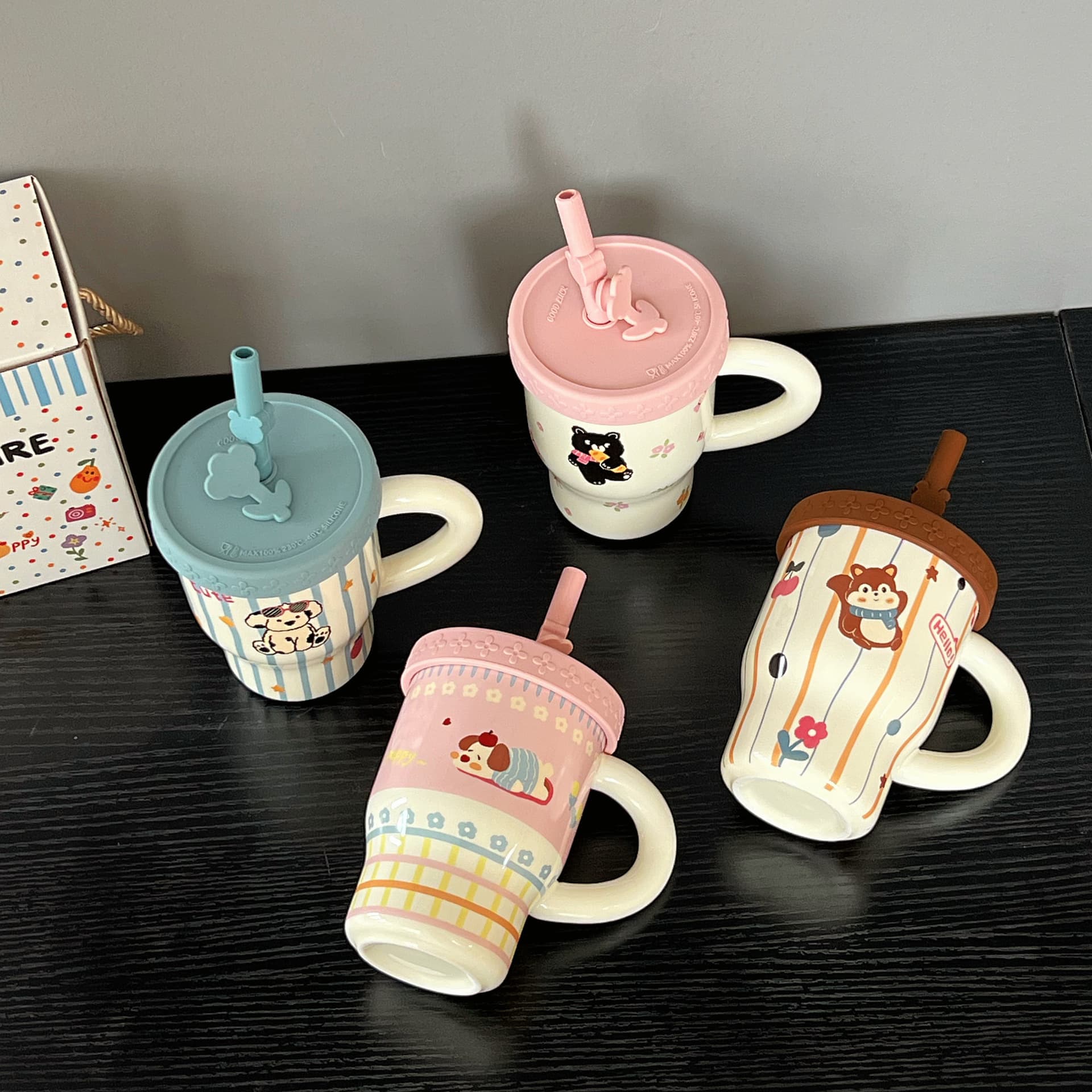 Healing Cute Pet Lid Large Handle Cup, Lovely Mug with Lid, Ceramic Cup for Women, High-Aesthetic Straw Cup