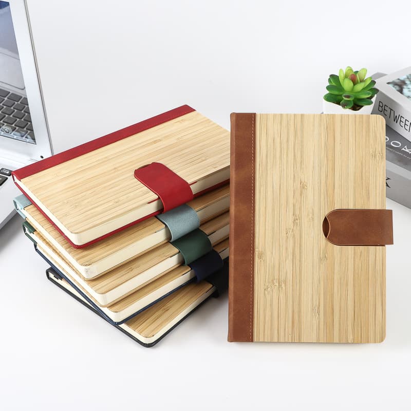 Real Bamboo Cover Magnetic Buckle Notebook for Business Office Notes, Meeting Minutes, Lined Magnetic Buckle Diary, Simple Notepad
