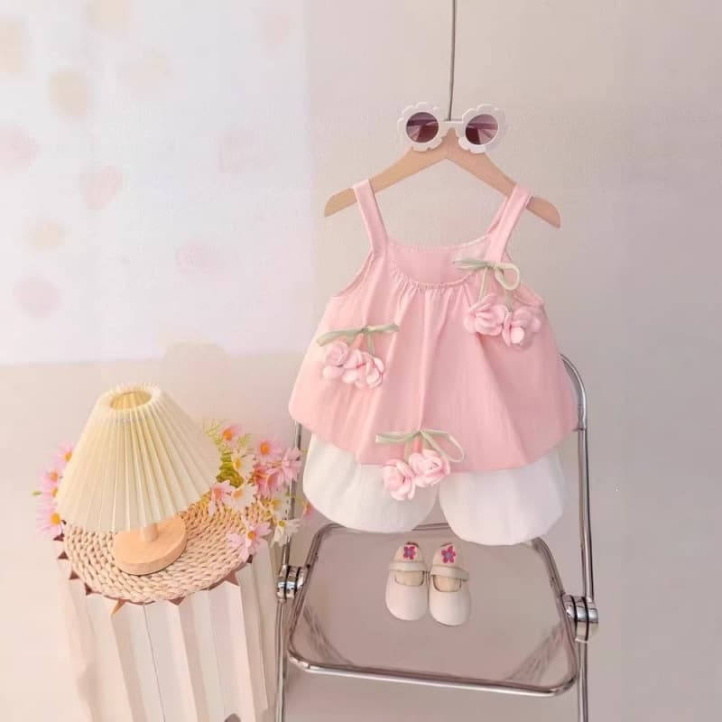 Korean Style Western Girls Suit 2026 New Sleeveless Flower Vest Top Flower Shorts Girls Casual Summer Wear