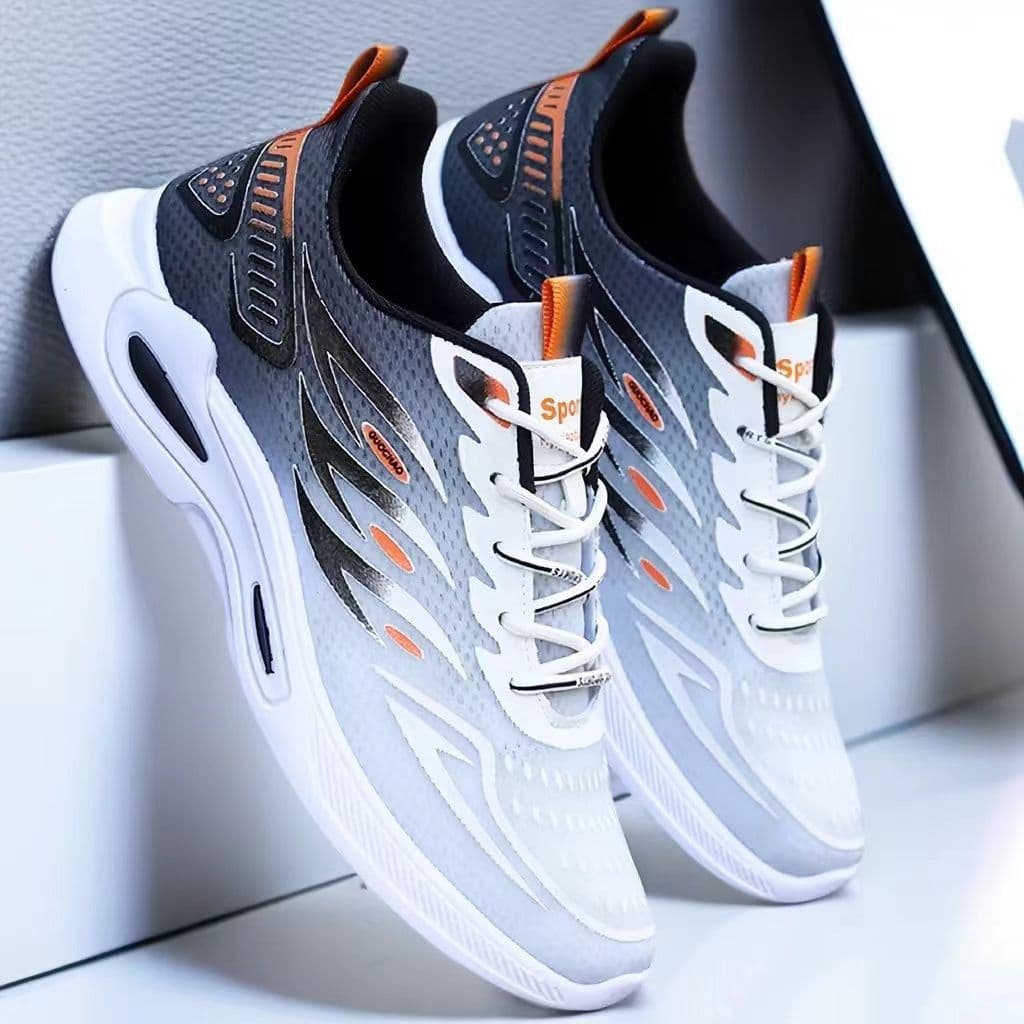 Ice Silk Breathable Men's Shoes 2025 New Trend Mesh Sports Casual Shoes Student Soft Sole Running Shoes Non-Slip Men's Shoes