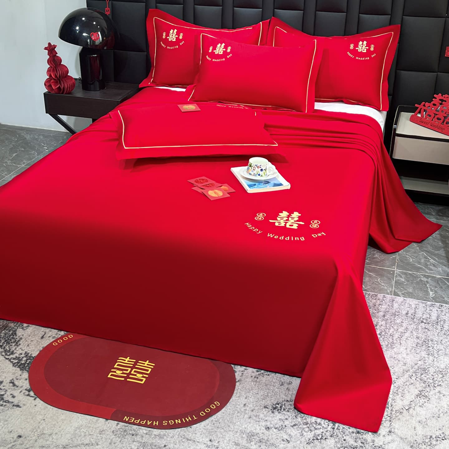 Bright Red Wedding Bed Sheet Three-Piece Set, Wedding Quilt Cover, Hotel Pickup, Bride Sitting on Bed, Disposable Wedding