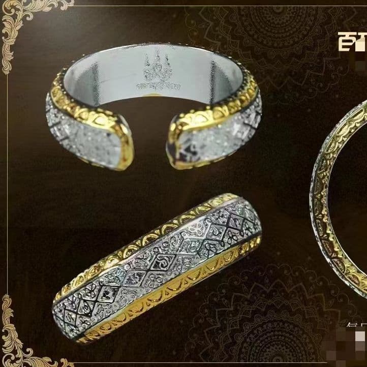 Thai Amulet Luang Phor Enn Dee Millionaire Wealth Ring, Authentic from Original Temple