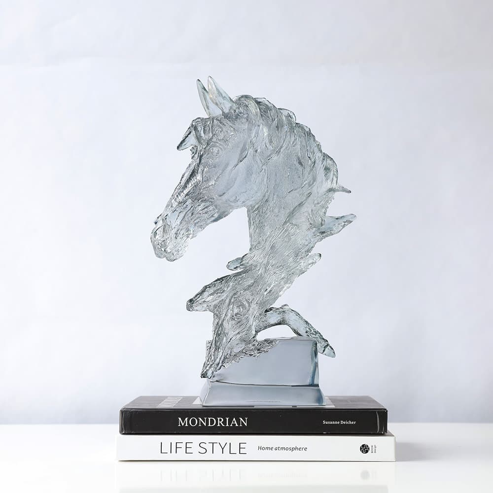 Transparent Resin Horse Head Ornament for Model Home, Desktop, Entryway, TV Cabinet, Year of the Horse Mascot Decoration